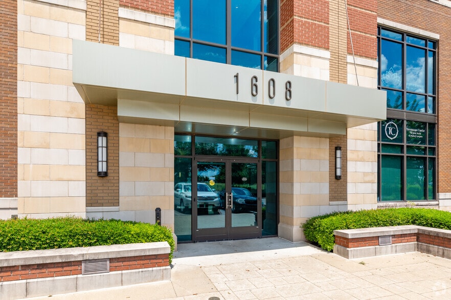 More Photos Of 1608 Williams Dr, Murfreesboro Medical For Sale