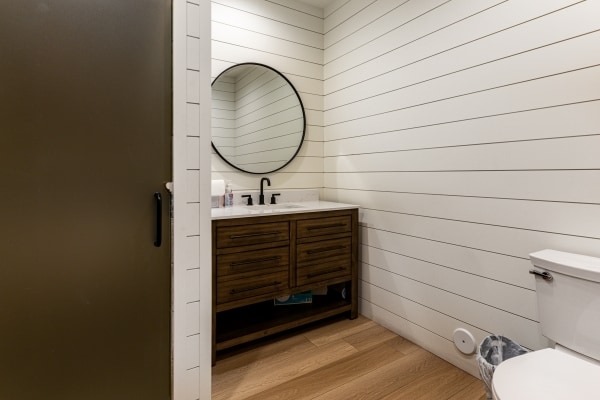 More Photos Of 1526 W Ute Blvd, Park City Office For Sale
