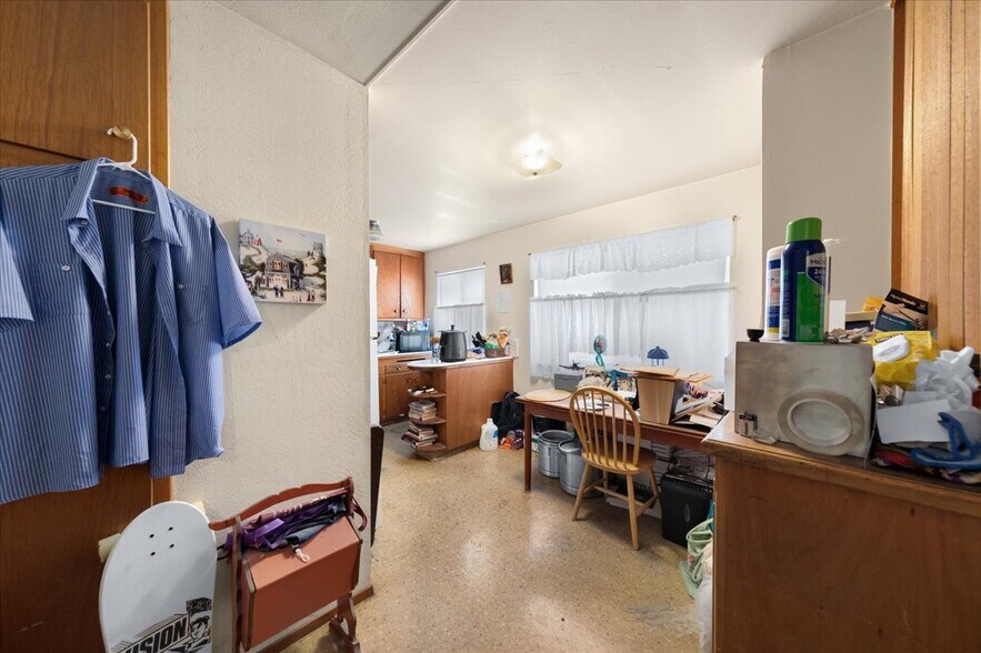 More Photos Of 236 Haas Ave, San Leandro Apartments For Sale