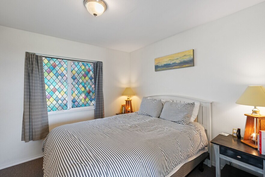 More Photos Of 259 S Pacific St, Rockaway Beach Specialty For Sale