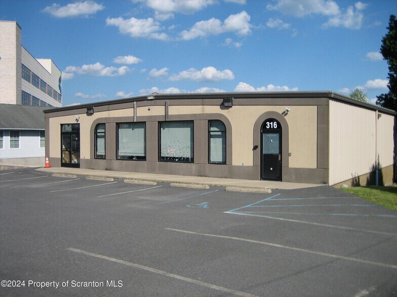 Primary Photo Of 316 Main St, Dickson City Medical For Sale