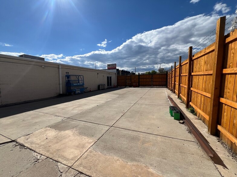 More Photos Of 3181 W Alameda Ave, Denver General Retail For Sale