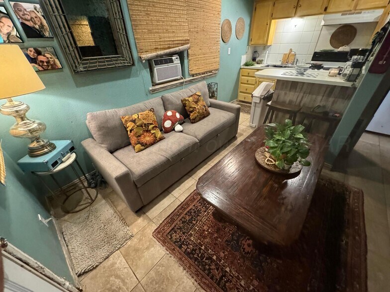 More Photos Of 907 S Madison St, Amarillo Storefront Retail Residential For Sale