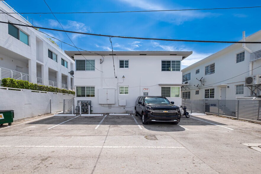 More Photos Of 951 Jefferson Ave, Miami Beach Multifamily For Sale