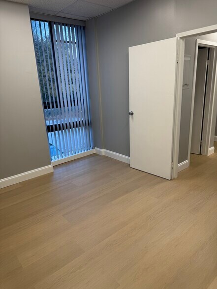 More Photos Of 1200 E Joppa Rd, Towson Office For Lease