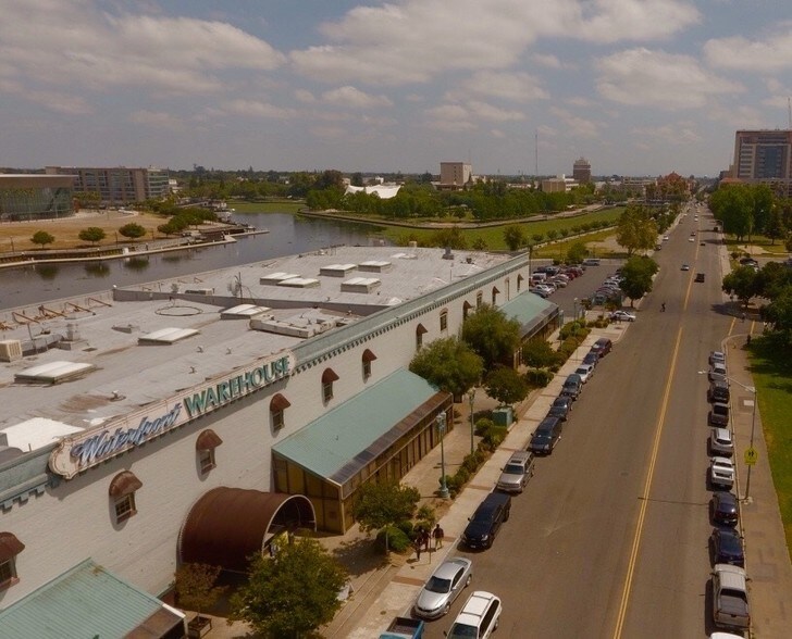 More Photos Of 445 W Weber Ave, Stockton Office For Lease