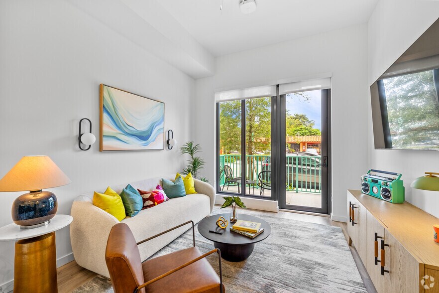 More Photos Of 2585 Spruce Ave, West Palm Beach Apartments For Lease