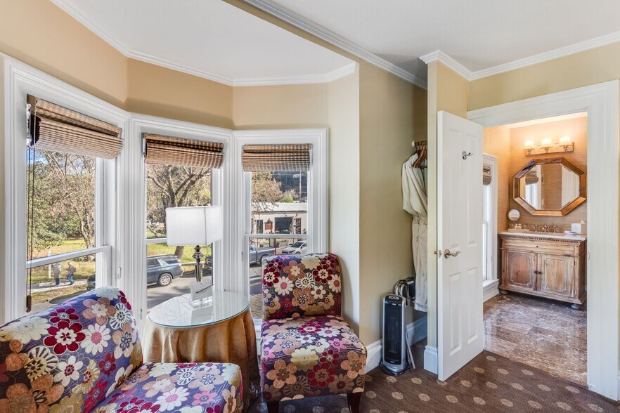More Photos Of 1139 Lincoln Ave, Calistoga Hospitality For Sale