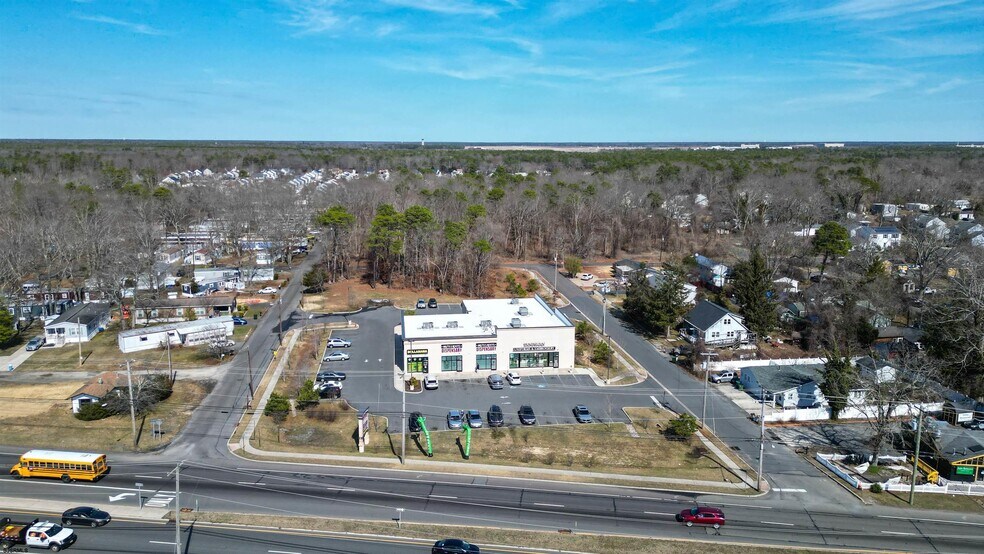 More Photos Of 6206 Black Horse Pike, Egg Harbor Township General Retail For Sale