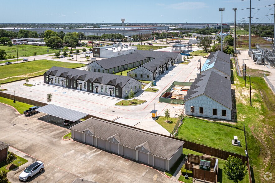 More Photos Of 2035 N Mason Rd, Katy Medical For Lease
