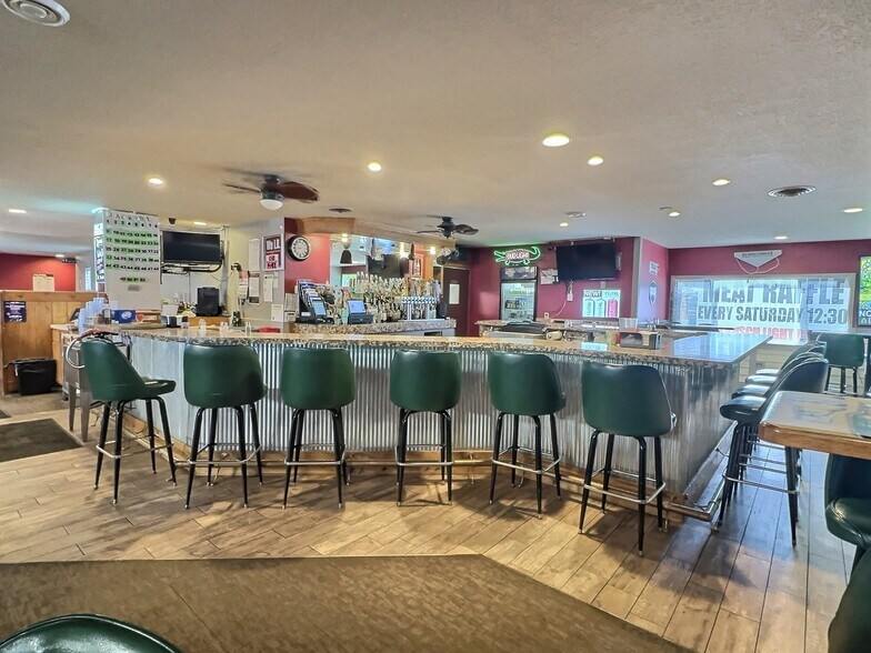More Photos Of 10480 State Highway 24 NW, Annandale Restaurant For Sale