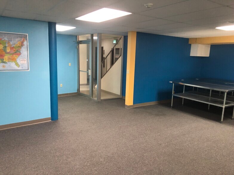 More Photos Of 1206 Quarrier St, Charleston Office For Lease