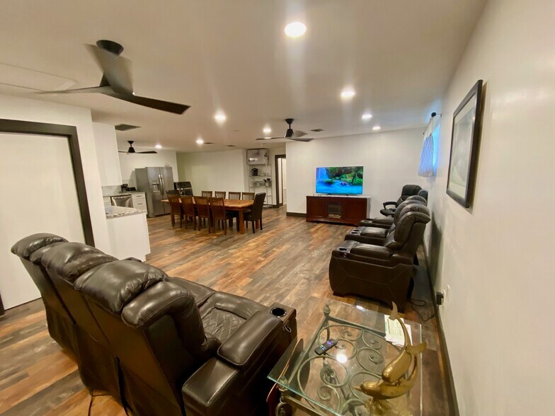 More Photos Of 2021 Art Museum Dr, Jacksonville Loft Creative Space For Sale