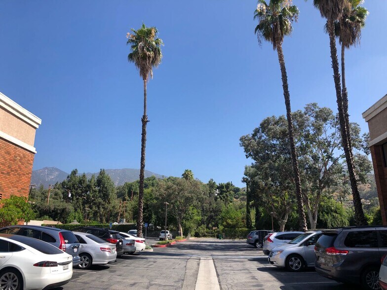 More Photos Of 301 E Foothill Blvd, Arcadia Office For Lease