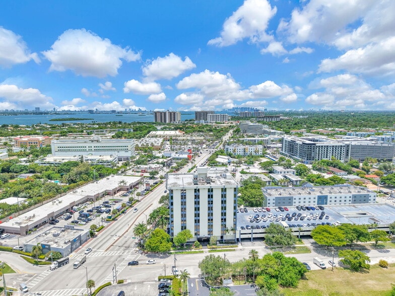 More Photos Of 12550 Biscayne Blvd, North Miami Medical For Sale