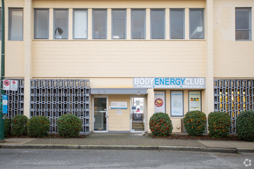 More Photos Of 12 3rd Ave E, Vancouver Warehouse For Lease