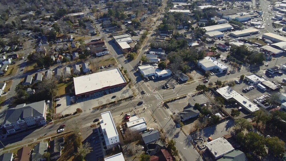 More Photos Of 601 S 17th St, Wilmington Auto Repair For Sale