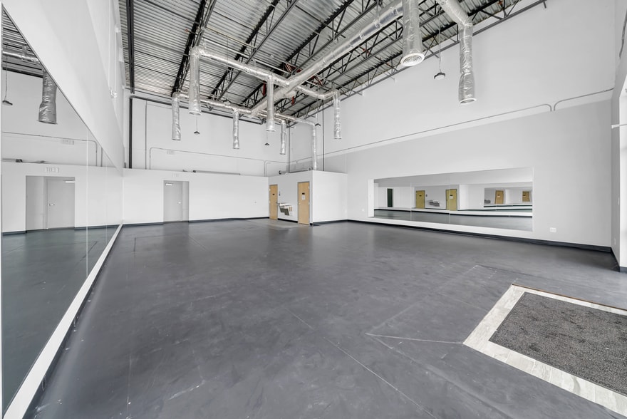 More Photos Of , Largo Unknown For Sale