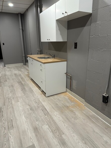 More Photos Of 1200 Mccalla Ave, Knoxville Office For Lease