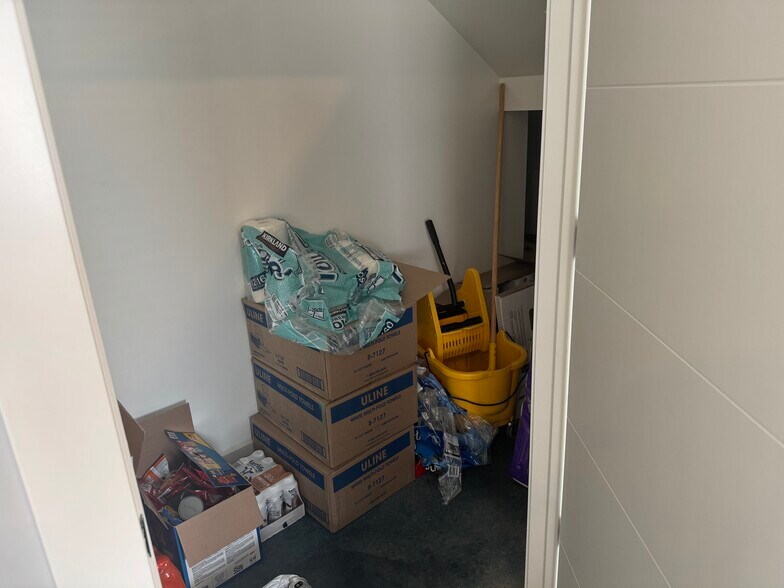 More Photos Of 2294 W 700 S, Springville Warehouse For Sale