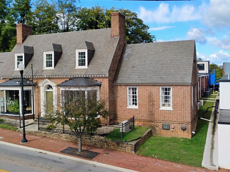 More Photos Of 409 5th St, Lynchburg Storefront Retail Office For Lease