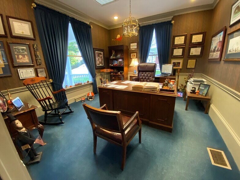 More Photos Of 505 N Market St, Wooster Office For Lease
