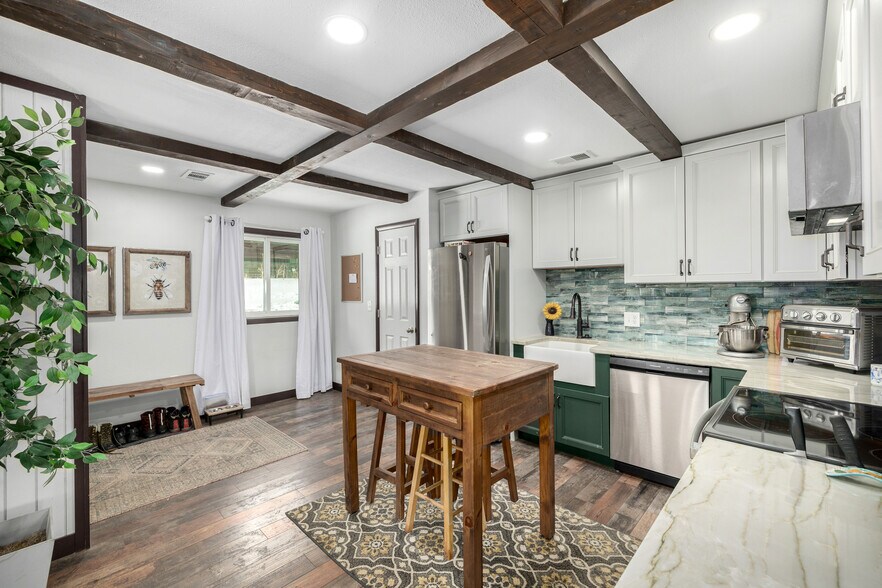 More Photos Of 8537 S Doubleheader Ranch Rd, Morrison Specialty For Sale