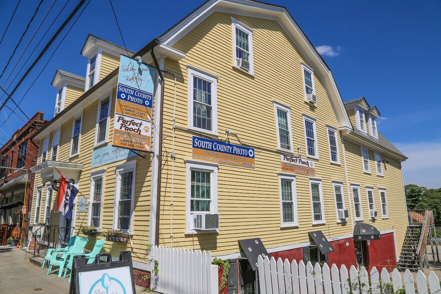 More Photos Of 58 Main St, East Greenwich Office For Lease