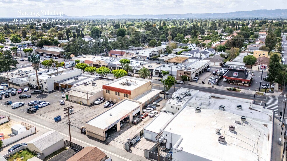 More Photos Of 17733 Chatsworth St, Granada Hills Auto Repair For Sale