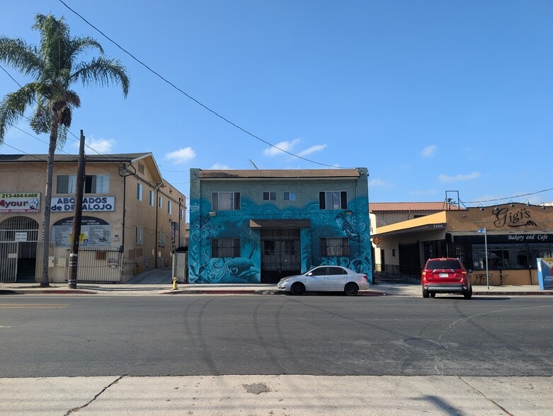 More Photos Of , Los Angeles Unknown For Sale