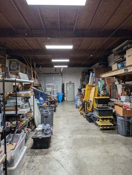 More Photos Of 1555 Yosemite Ave, San Francisco Warehouse For Lease