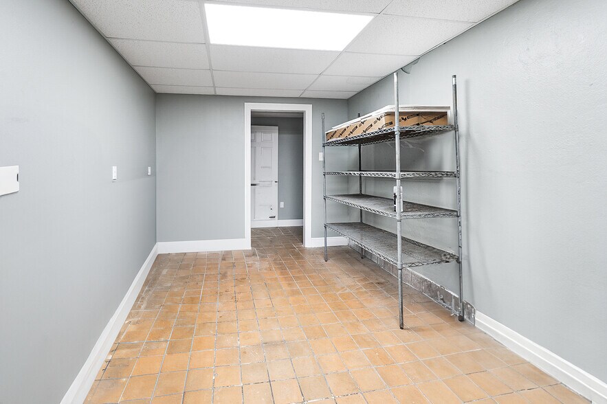 More Photos Of 1398 Front St, Slidell Restaurant For Sale