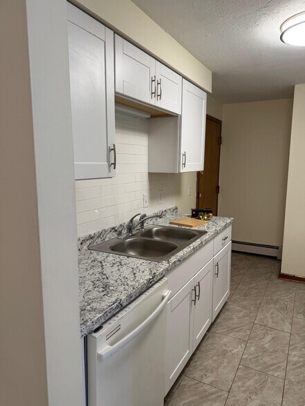 More Photos Of 6 8 12-14 Rosemont Terrace and 50-68 Woonasquatuck, Providence Apartments For Sale