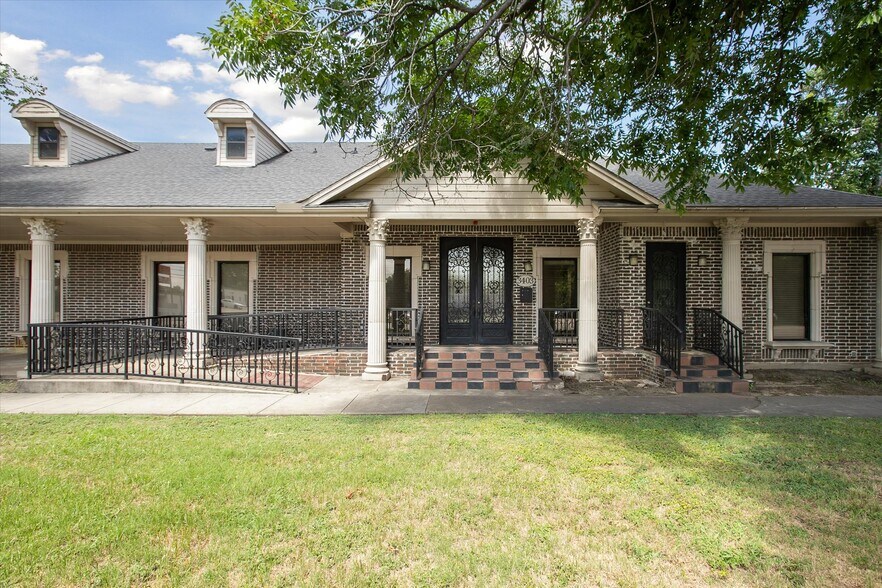 More Photos Of 3403 N Beach St, Fort Worth Medical For Sale