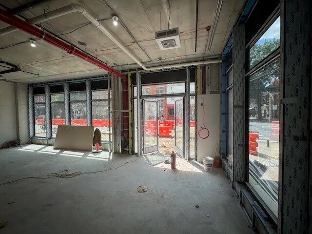 More Photos Of 170 Freeman St, Brooklyn Apartments For Lease