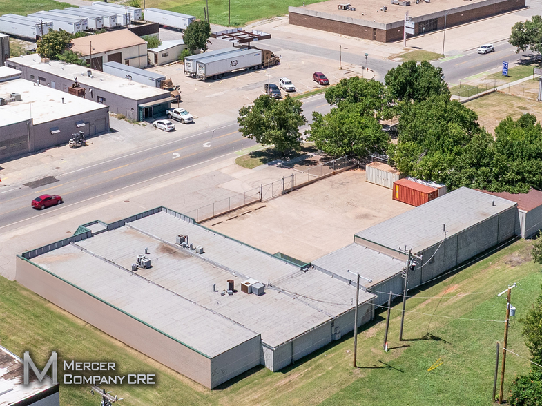 More Photos Of 1312 S Walker Ave, Oklahoma City Light Manufacturing For Sale