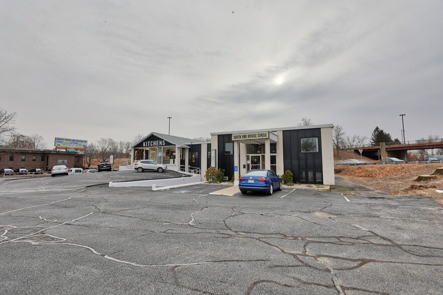 More Photos Of 584 Meadow St, Agawam Medical For Lease