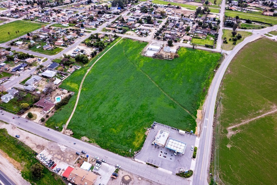 More Photos Of Lakeview Ave @ Ramona Expressway, Nuevo Land For Sale