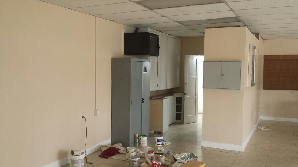 More Photos Of 9626 Artesia Blvd, Bellflower Land For Lease