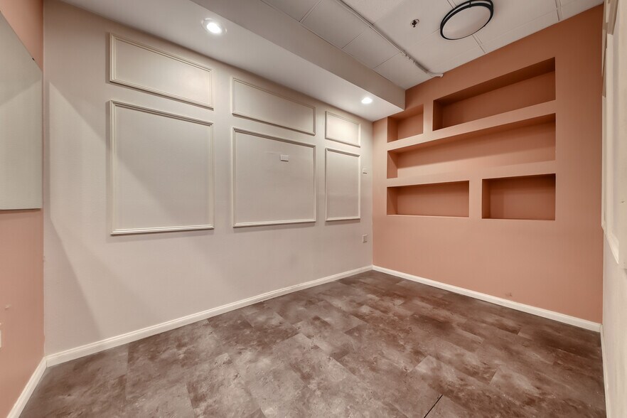 More Photos Of 4355 Spring Mountain Rd, Las Vegas Unknown For Lease