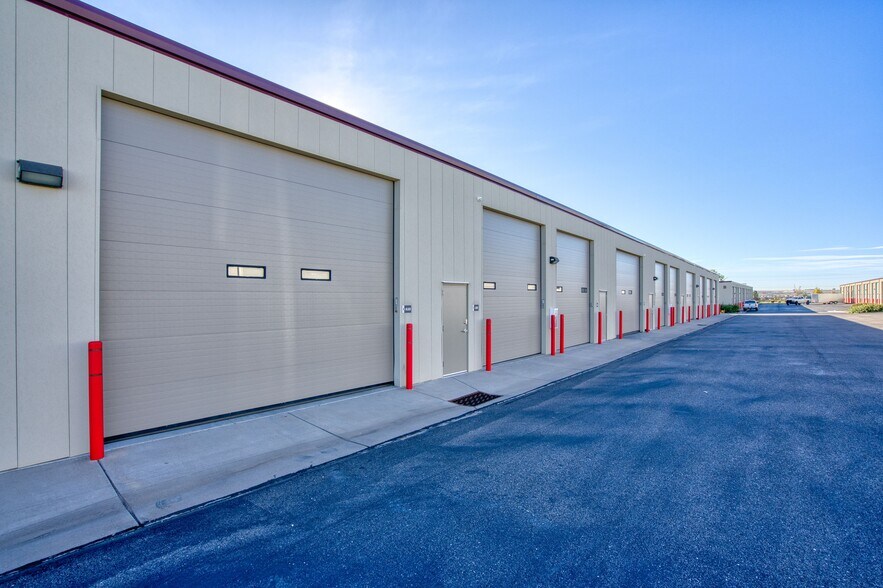 More Photos Of 151 Mt Elbert Ave, Dacono Industrial For Sale