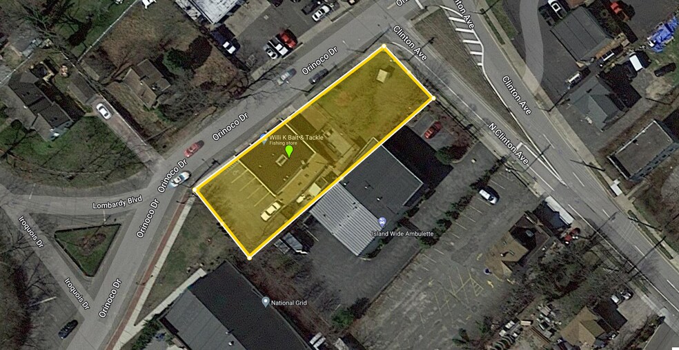 More Photos Of 20 Ackerson St, Bay Shore Freestanding For Sale