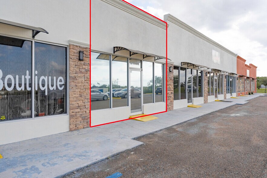 More Photos Of 801 Zillock Rd, San Benito Storefront For Lease