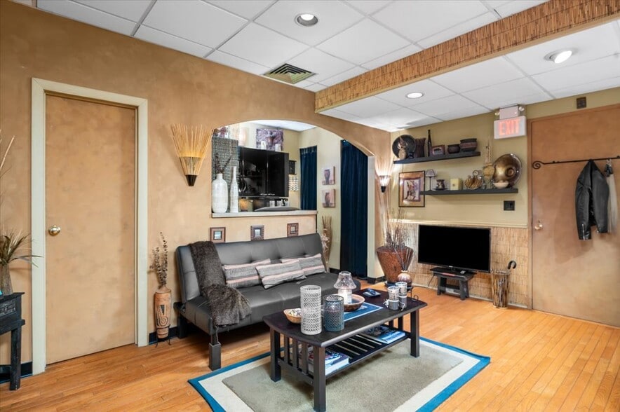 More Photos Of 388 Westchester Ave, Port Chester Apartments For Sale