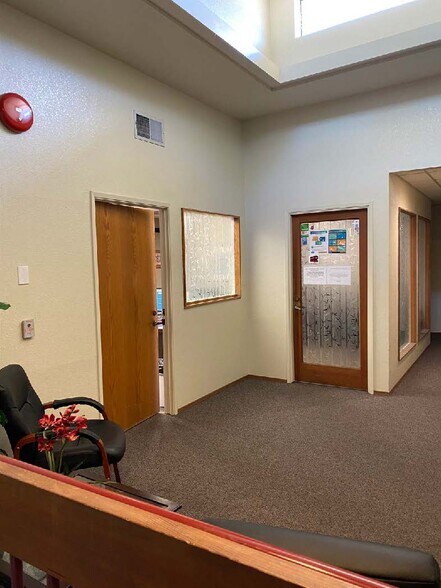 More Photos Of 604 3rd St, Davis Office For Lease