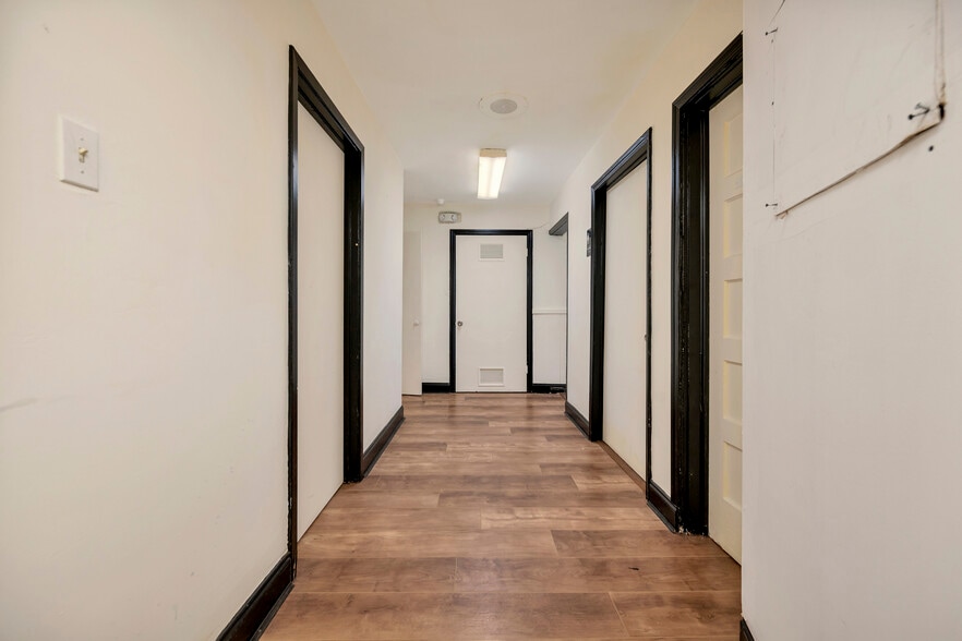 More Photos Of 2200 Evans Ave, Fort Worth Medical For Sale