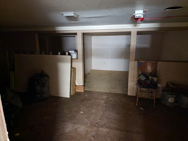 More Photos Of 142-144 N K St, Tulare Restaurant For Sale