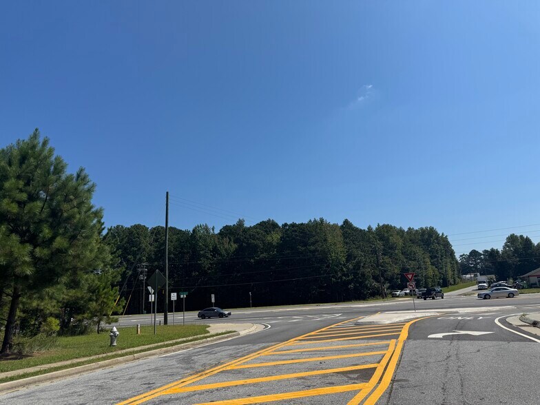 More Photos Of 0 Tara Blvd, Jonesboro Land For Sale