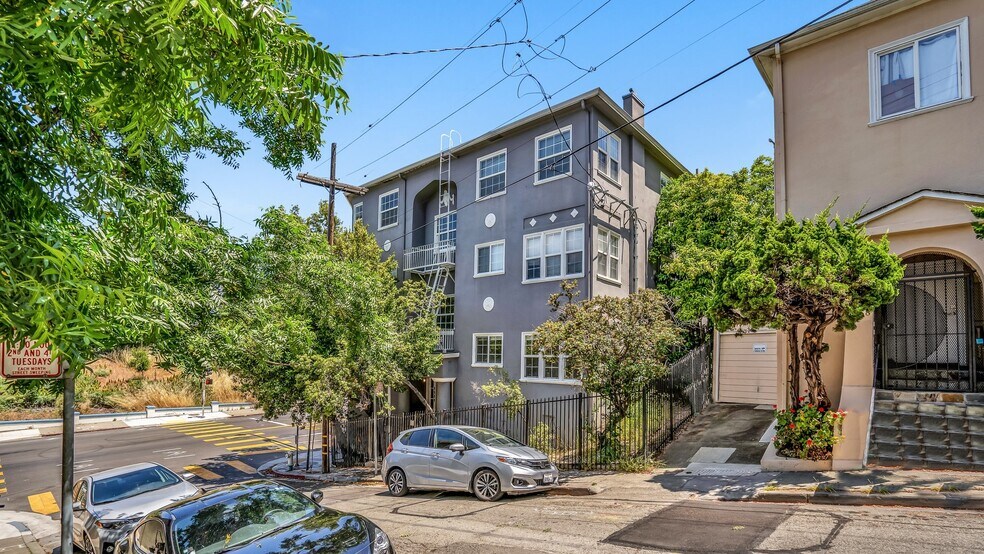 More Photos Of 1000 E 33rd St, Oakland Apartments For Sale