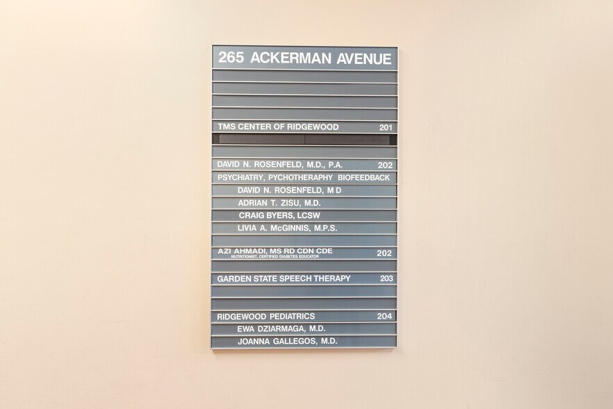 More Photos Of 265 Ackerman Ave, Ridgewood Medical For Lease